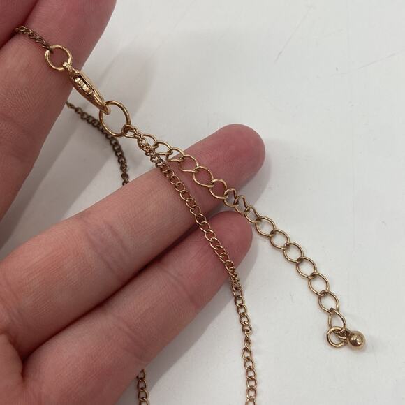 Red faux gemstone goldtone long necklace - Picture 4 of 6